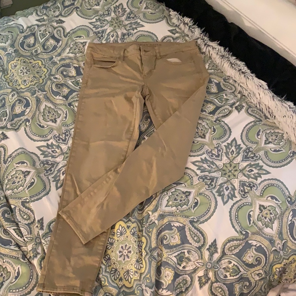 American Eagle Khakis